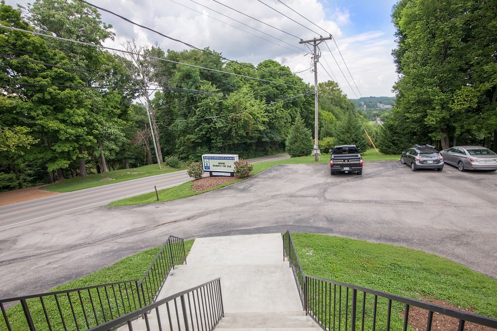 9495 Crockett Rd, Brentwood, TN 37027